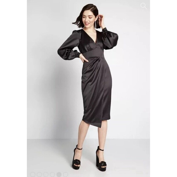 ModCloth x Collectif Siren Times V-Neck Party Dress - Black - Size 4 NWT - Picture 5 of 14